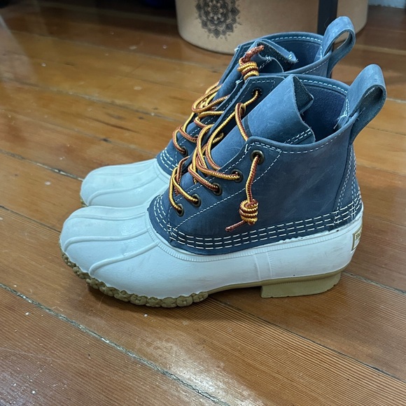L.L. Bean Blue and White Winter Boots - Picture 6 of 9